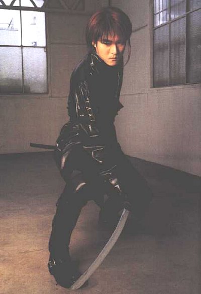 Koyasu-san doing an Aya posebtw that's my favorite pic of him ^.^