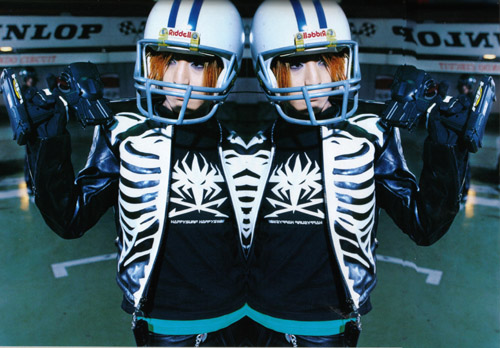 ++HISASHI&nbsp; on Guitar++