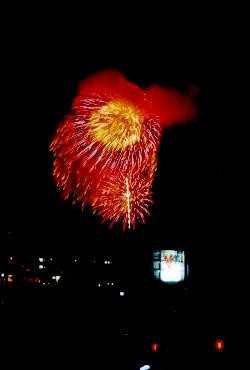 h05.jpg (9555 bytes)