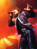Imagen de Hironobu Kageyama en concierto