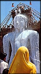 Statue of Gomateshwar at Shravanabelagola
