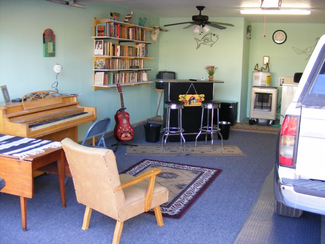 hybrid room