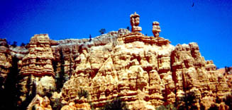The cliffs of Bryce Canyon