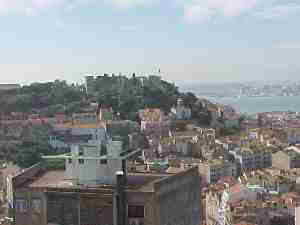 Lisboa awaits you