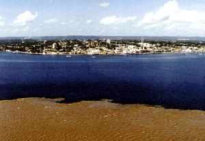 Encontro das guas.jpg (13410 bytes)