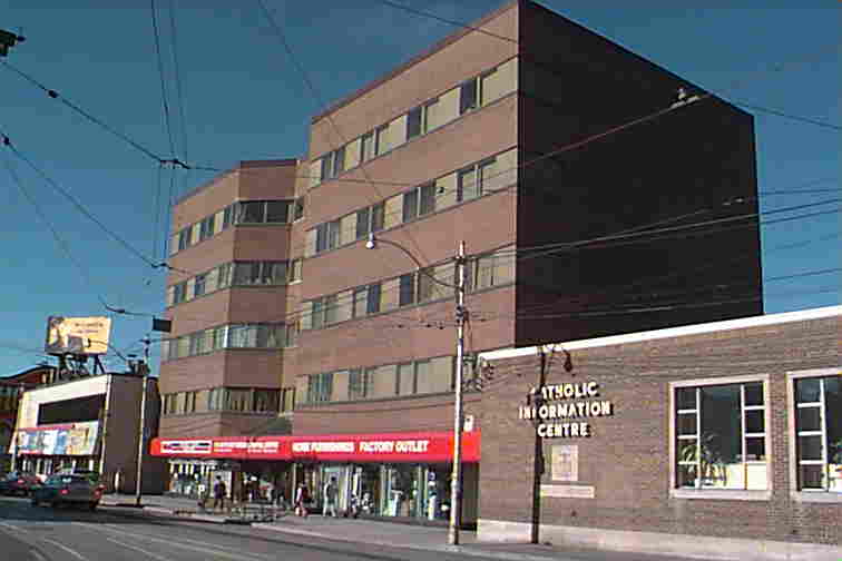 medical building, d'town toronto