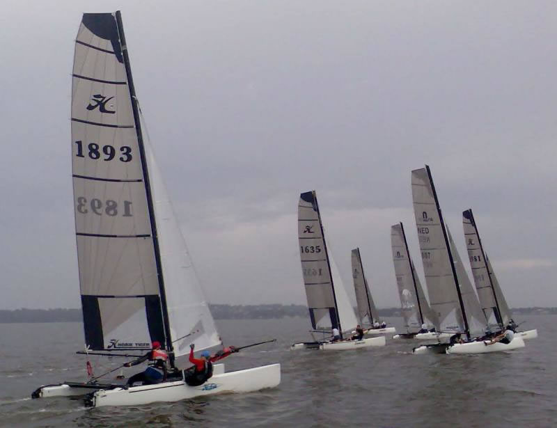 Hobie Tiger chasing the fleet