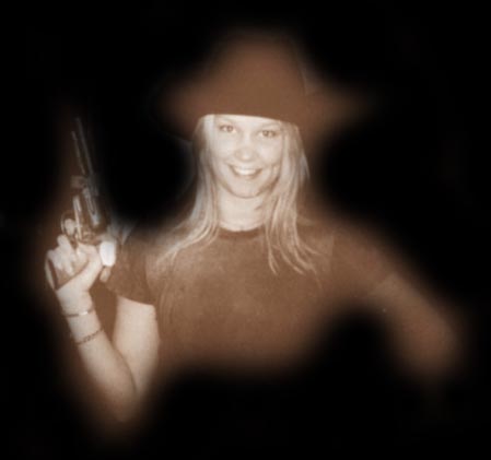 cowgirl-zwart.jpg (12380 bytes)