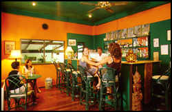 restaurant03.jpg (10245 bytes)