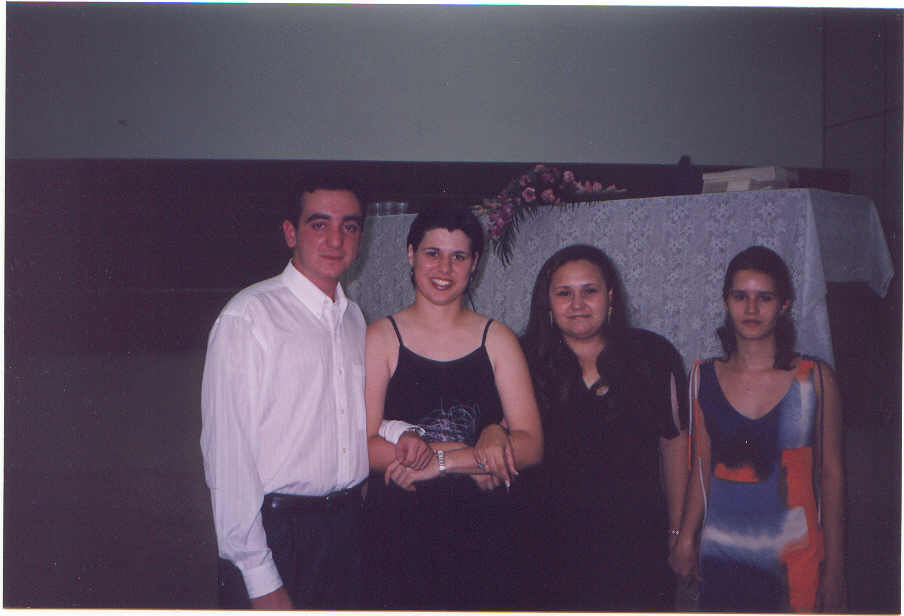 Henrique, eu, Vaneska e Mi formatura