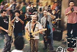  OZOMATLI's site! 