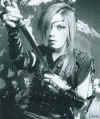 Hidezou_LookAtMyMassiveWeapon.jpg (47093 bytes)