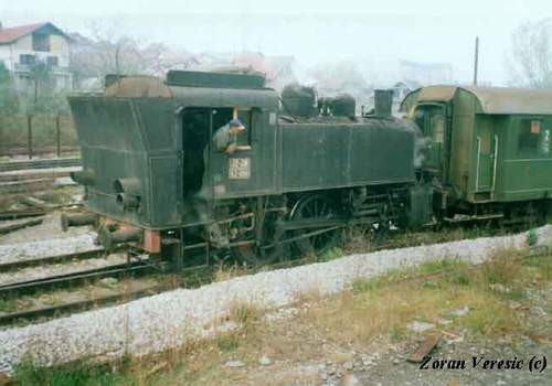 62-088 shunting inside the wagon factory