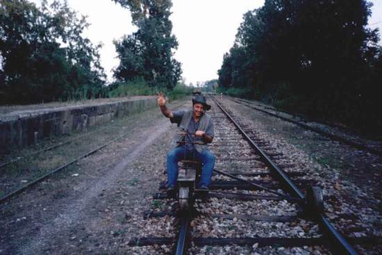 Visnjicevo station may 2001