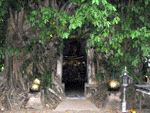 wat-bang-koong-noi, Ampawa