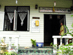 house of ceramicware, Ampawa