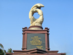 A sculptural art gives the landmark to Laemtaen on the far end of Bangsean beach