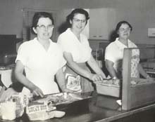cooks.jpg (7686 bytes)