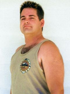 David looking 'heroic' - August, 1999