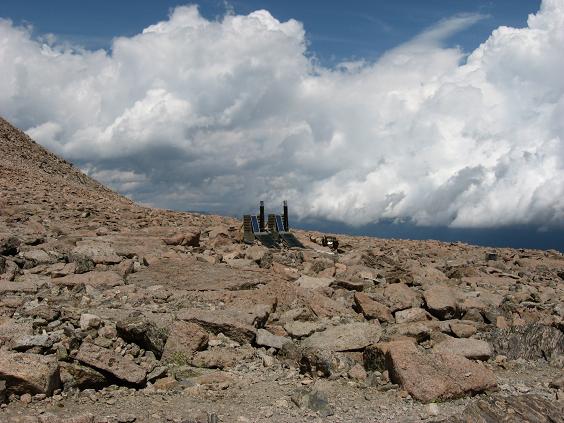 Boulderfield camping commodes - Longs Peak