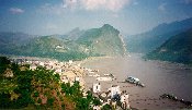 Mouth Of The Wu Gorge (86KB)