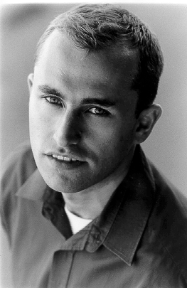 Click here to see the rest of my portrait-pics.