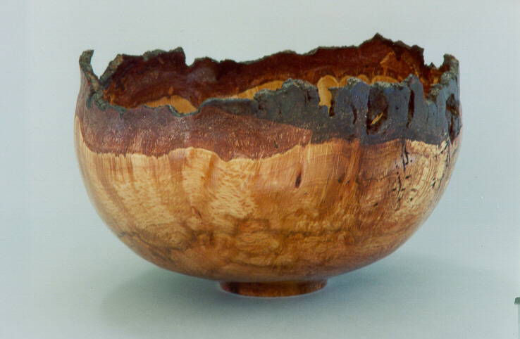 bowl3_11.JPG (38516 bytes)