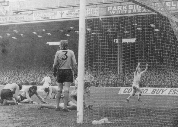 United v. Wolves, Maine Road, April 1973