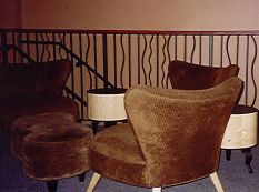 Frolick Lounge