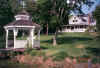 gazebo_and_house.jpg (94778 bytes)