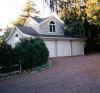 three_car_garage.jpg (104537 bytes)
