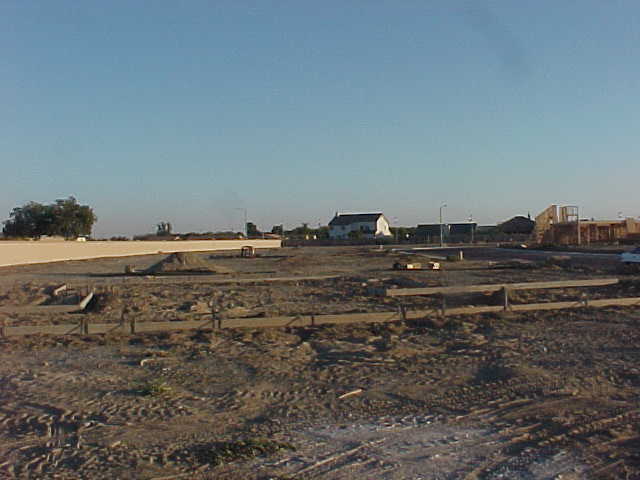 house003.jpg - 30938 Bytes