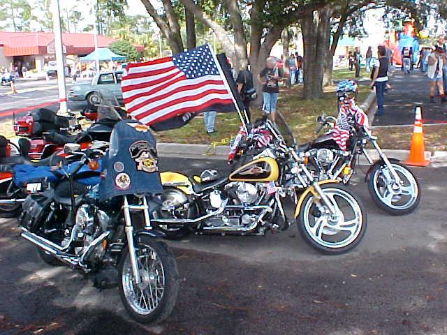 Tom & Kaths bikes...leading the Ham Jam ride