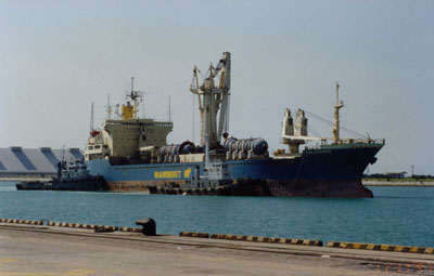  Enlivener approaching the berth