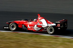 Satoshi Motoyama, 2005 champion