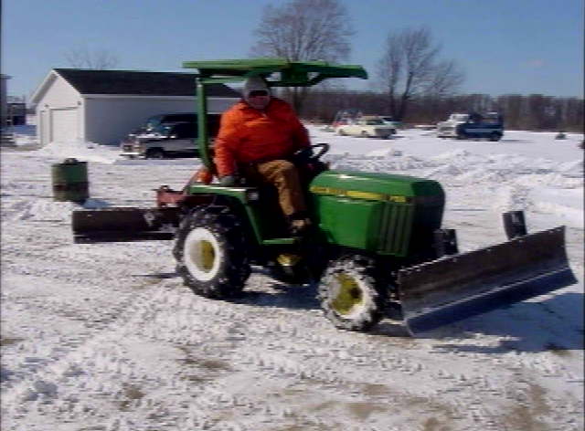 These are photos of Beth's winter of 2002 - 2003. And is the owner of these photos. With the heavy wet snow and ice. Winter can bring out some beauiful views that will leave you breathless. So go ahead and enjoy.