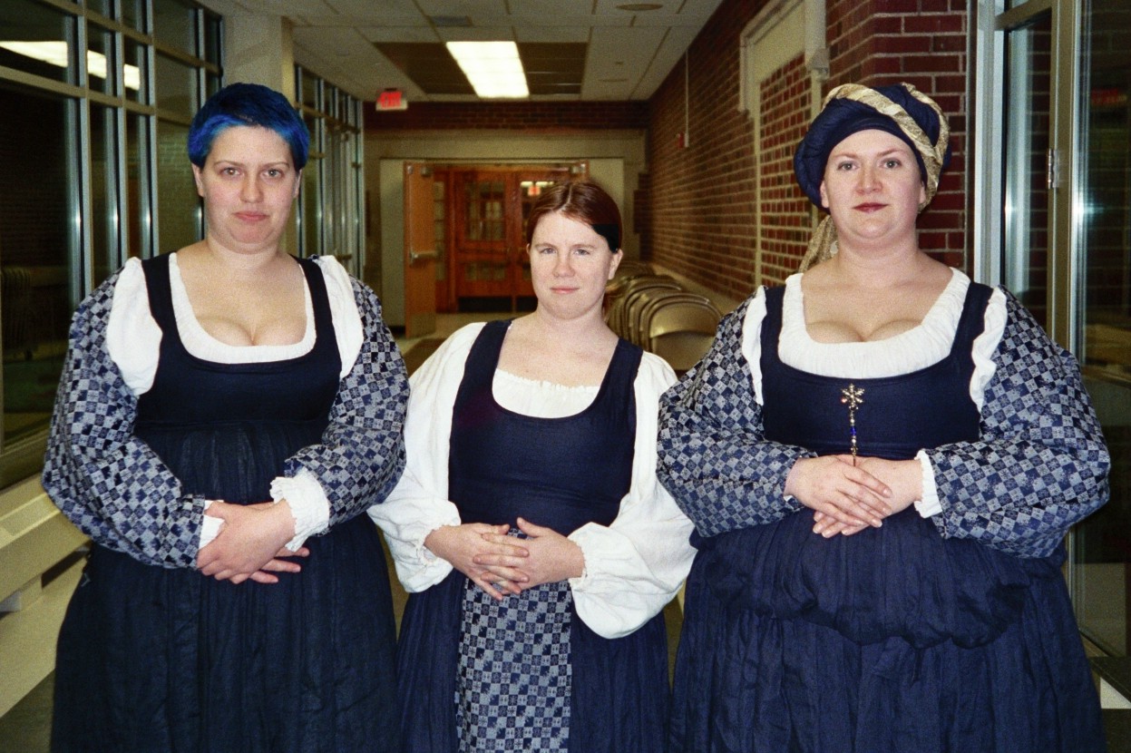 from left to right Eva, Tara and Ursula in the matching Italian cleaving showing dresses of doom for 12th night 2005