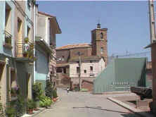 calle y al fondo front�n 