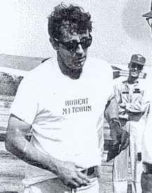 Robert Mitchum visits the Troops in the North!
