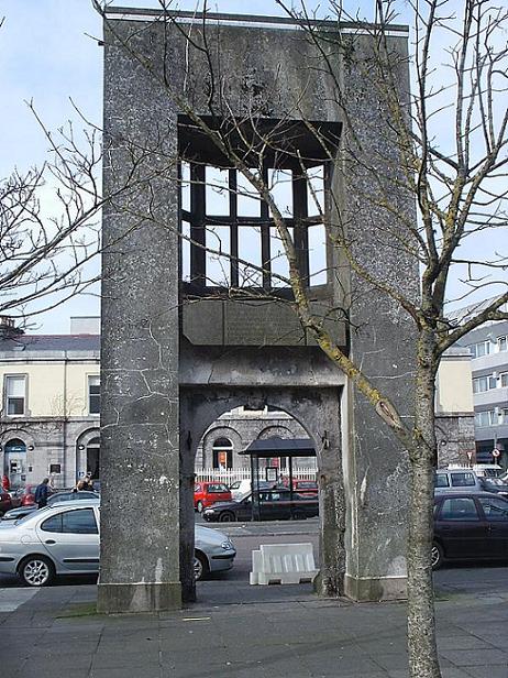 Browne Doorway