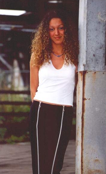 destiny.jpg (136101 bytes)