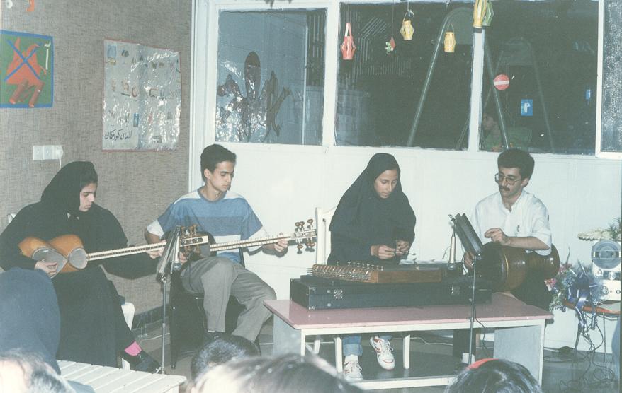 Pars Youth Group in Concert 1