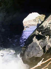 furaco1.JPG (68998 bytes)