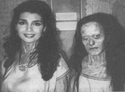 Ara with another actress who's name I will hopefully discover soon...upon closer inspection, I believe the mummy is a dummy