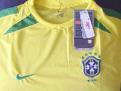 camisafrente_5E.jpg (18946 bytes)