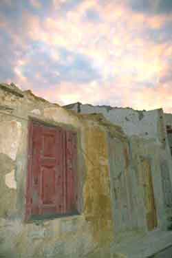 decayed in pastels