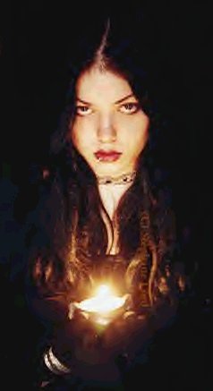 Photograph by Stephane Lord.  Click to go to his site.