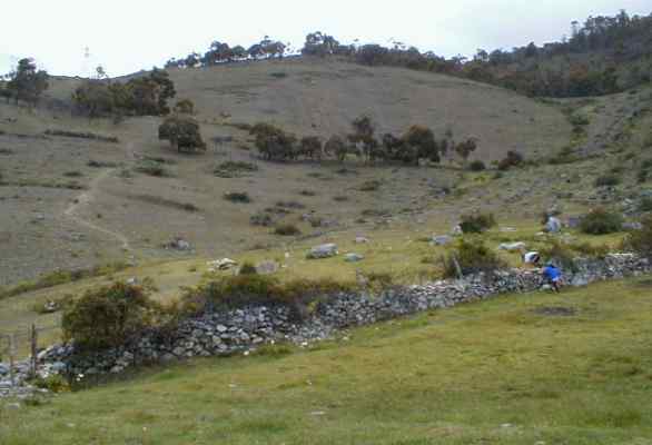 La colina y su torre