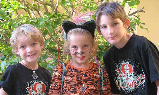 kids10-06.jpg (31645 bytes)