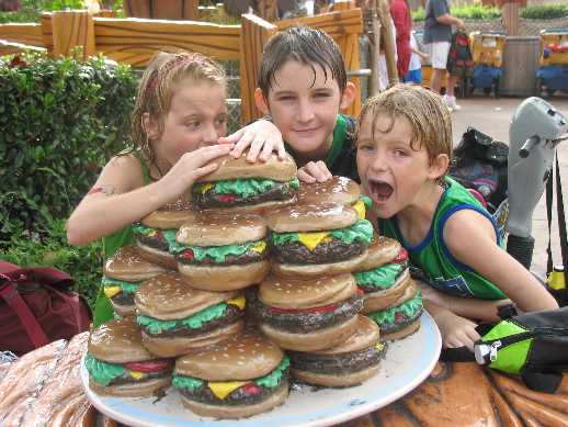 kids2_10-06.jpg (35453 bytes)